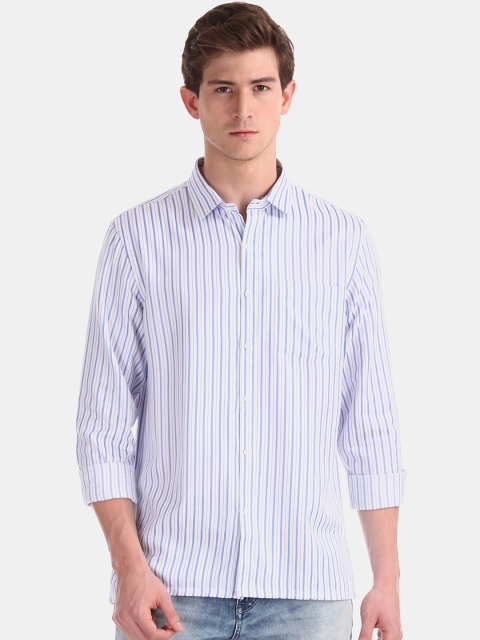 

Excalibur Men Blue & White Regular Fit Striped Casual Shirt