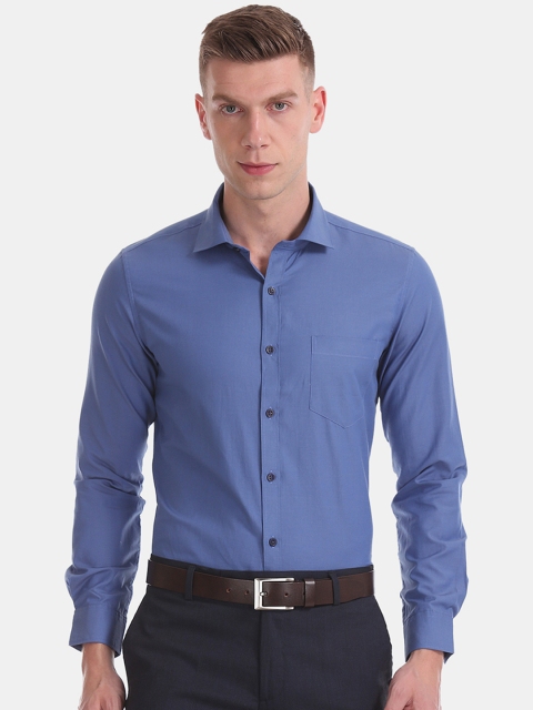 

Excalibur Men Blue Slim Fit Solid Formal Shirt