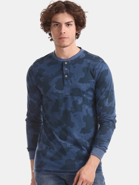 

Cherokee Men Blue Camouflage Printed Henley Neck T-shirt