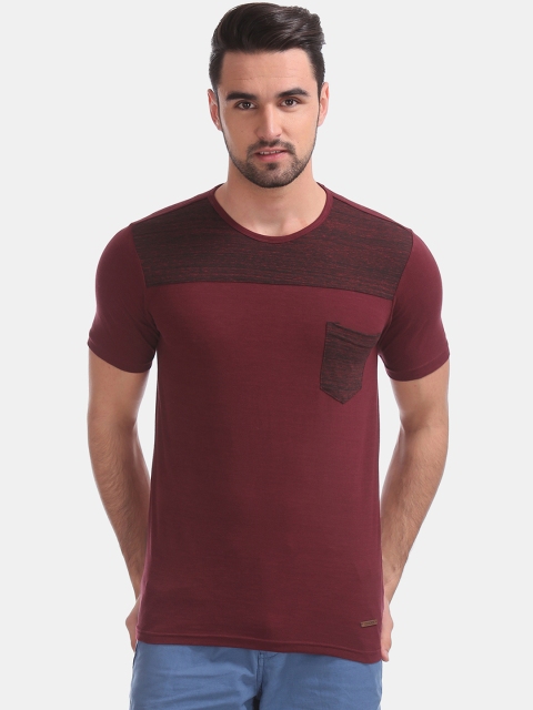 

Cherokee Men Maroon Solid Round Neck T-shirt