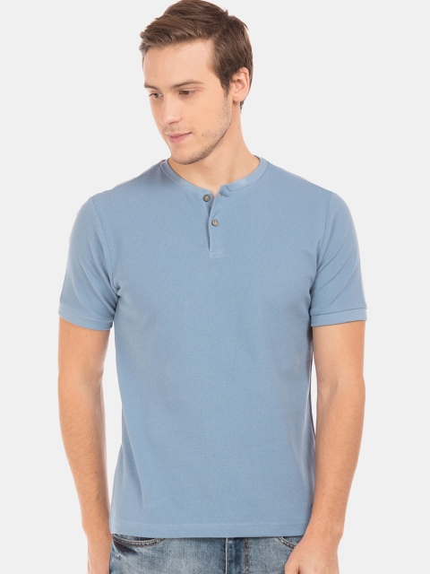 

Cherokee Men Blue Self Design Slim Fit Henley Neck T-shirt