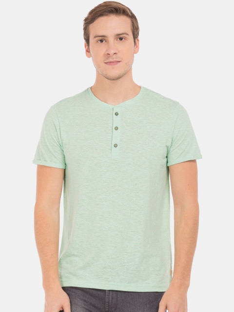 

Cherokee Men Green Solid Henley Neck T-shirt