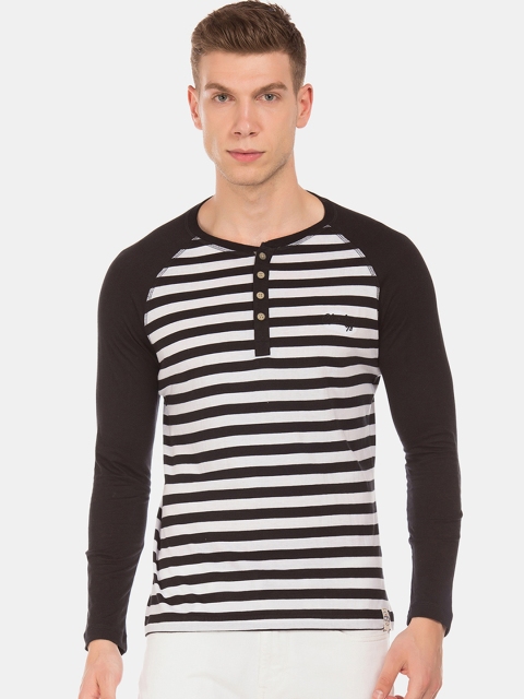 

Cherokee Men White & Black Striped Henley Neck T-shirt