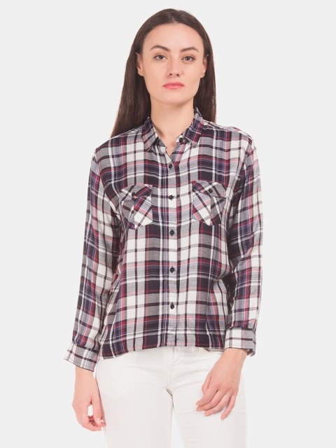 

Cherokee Women White & Red Regular Fit Checked High-Low Casual Shirt