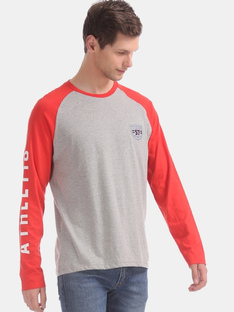 

Colt Men Grey Red Colourblocked Slim Fit Round Neck Pure Cotton T-shirt