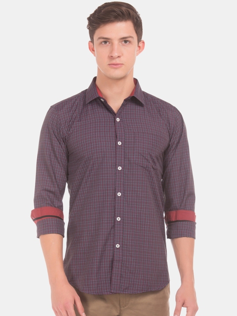 

Excalibur Men Purple & Brown Slim Fit Checked Casual Shirt