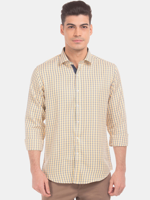 

Excalibur Men Yellow & Blue Regular Fit Checked Smart Casual Shirt