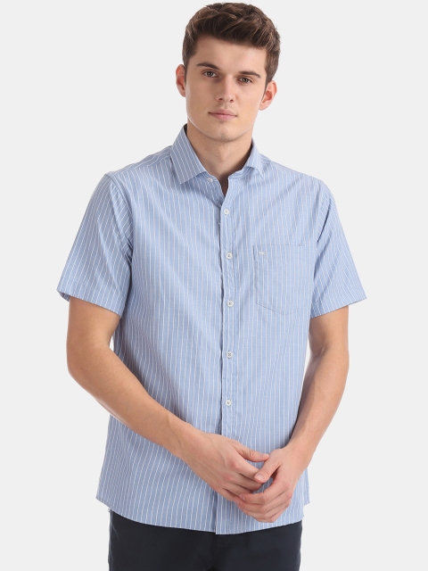 

Excalibur Men Blue & White Regular Fit Striped Casual Shirt