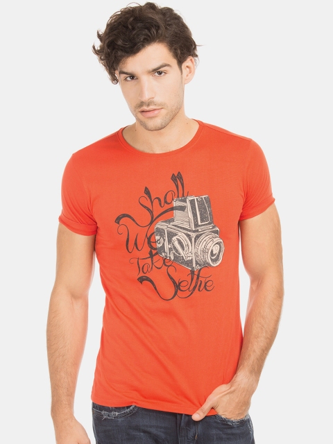

Colt Men Coral Red & Grey Printed Round Neck T-shirt