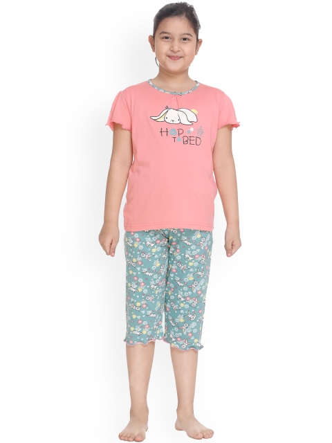 

Kanvin Girls Peach-Coloured & Green Printed Night suit