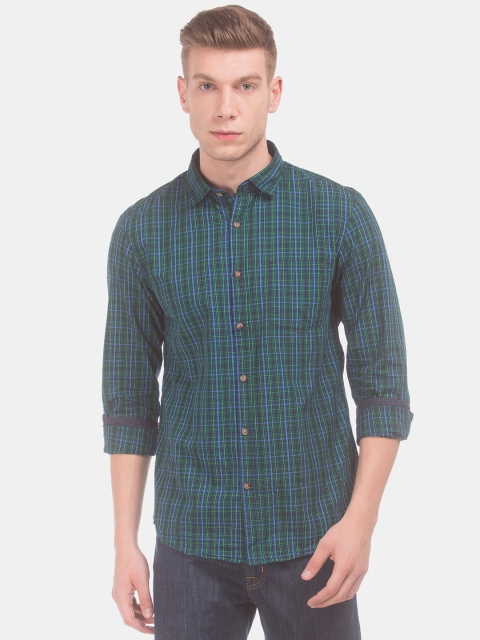

Ruggers Men Green & Blue Contemporary Fit Checked Casual Shirt