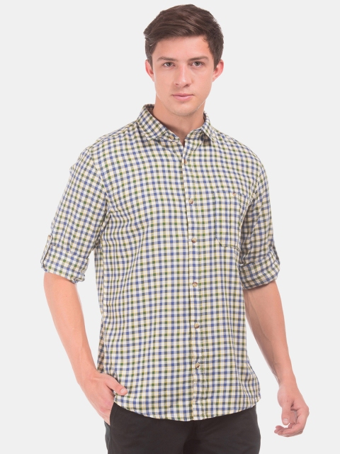 

Ruggers Men White & Green Contemporary Fit Checked Casual Shirt