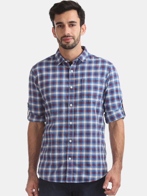 

Ruggers Men Blue & White Regular Fit Checked Casual Shirt