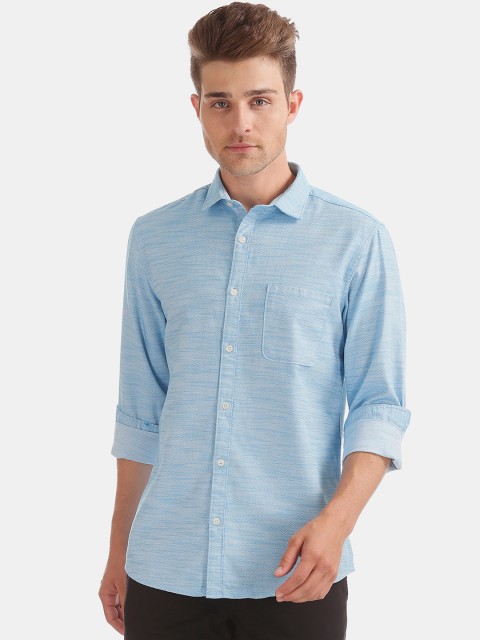 

Ruggers Men Blue Regular Fit Solid Casual Shirt