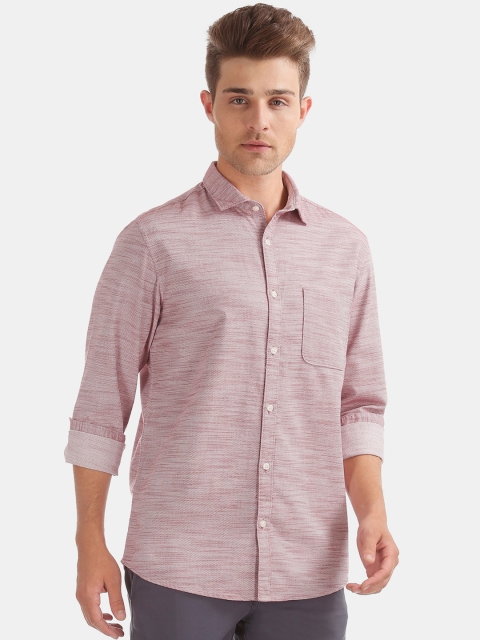 

Ruggers Men Red & White Regular Fit Solid Casual Shirt