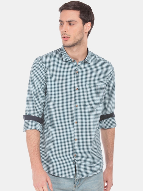 

Ruggers Men Green Regular Fit Checked Casual Shirt