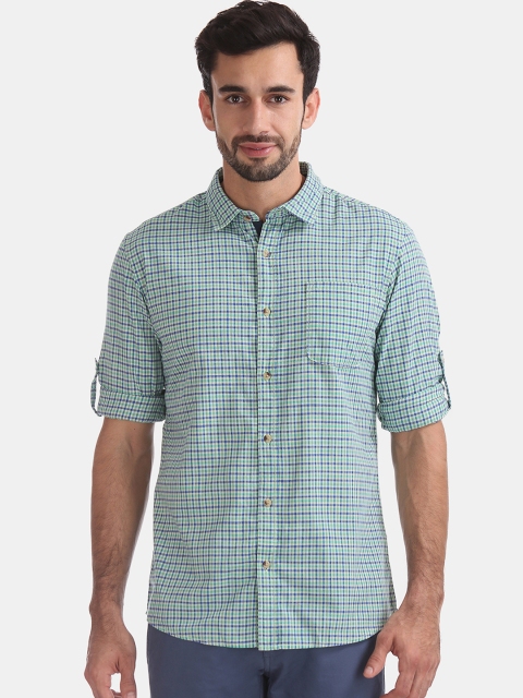 

Ruggers Men Green & White Regular Fit Checked Casual Shirt