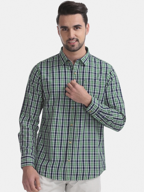 

Ruggers Men Green & Navy Blue Regular Fit Checked Casual Shirt