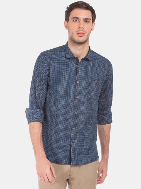 

Ruggers Men Navy Blue & Off-White Contemporary Regular Fit Checked Casual Shirt