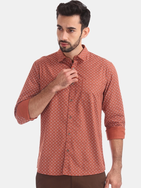 

Ruggers Men Brown Regular Fit Printed Casual Shirt