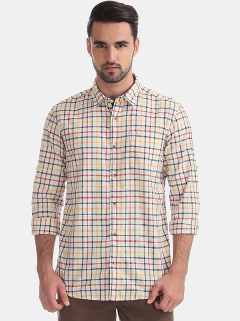 

Ruggers Men Cream-Coloured & Yellow Regular Fit Checked Casual Shirt