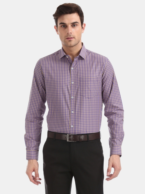

Excalibur Men Purple & Beige Regular Fit Checked Formal Shirt