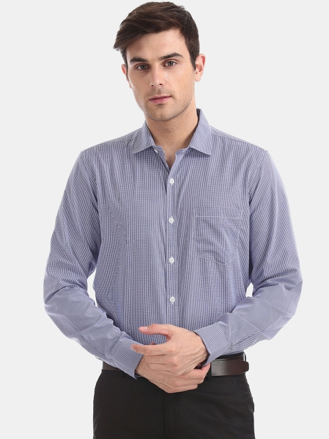 

Excalibur Men Navy Blue & White Regular Fit Checked Formal Shirt