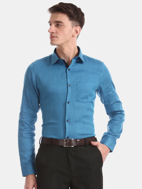 

Excalibur Men Blue Skinny Fit Solid Formal Shirt