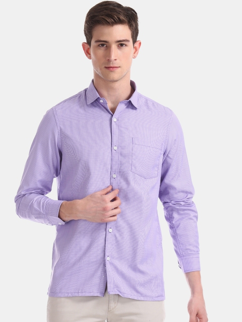 

Excalibur Men Purple Regular Fit Checked Casual Shirt