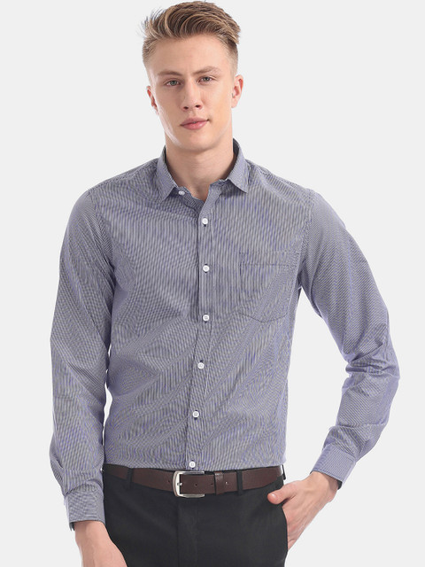 

Excalibur Men Navy Blue & White Regular Fit Striped Formal Shirt