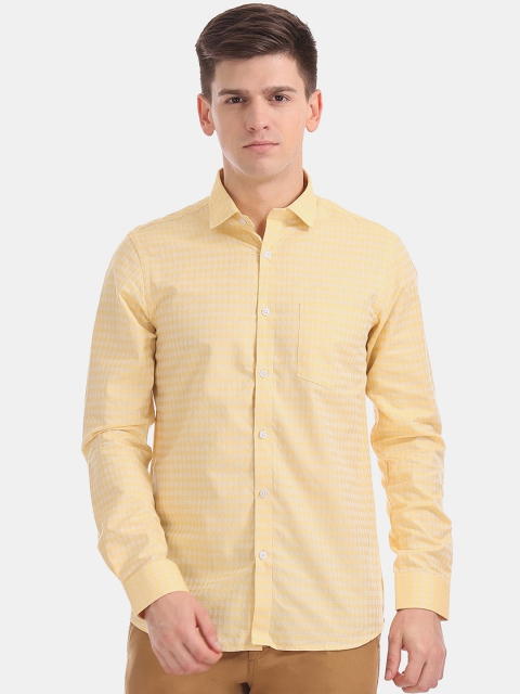 

Excalibur Men Yellow Slim Fit Self Checked Casual Shirt