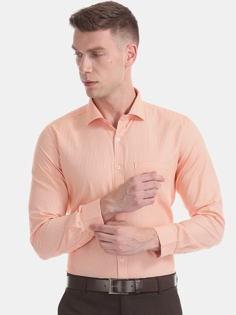 

Excalibur Men Orange Regular Fit Checked Formal Shirt