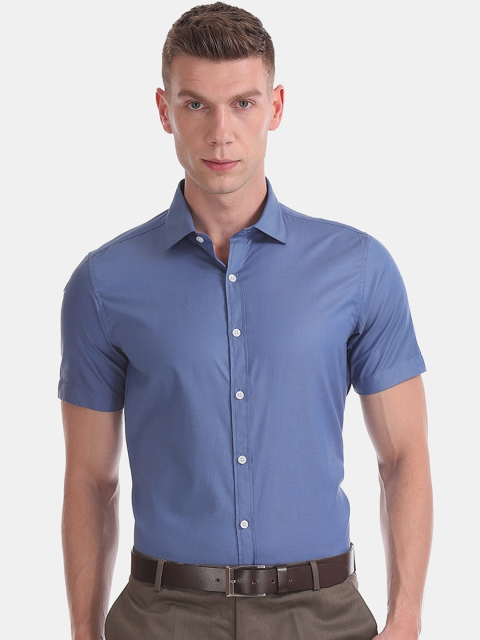 

Excalibur Men Navy Blue Regular Fit Solid Classic Formal Shirt