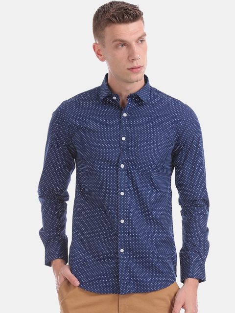 

Excalibur Men Navy Blue Slim Fit Printed Casual Shirt