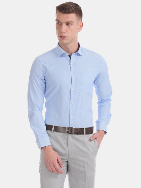 

Excalibur Men Blue Slim Fit Micro Checked Casual Shirt