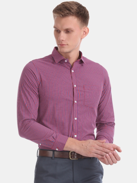 

Excalibur Men Red & Blue Slim Fit Checked Formal Shirt