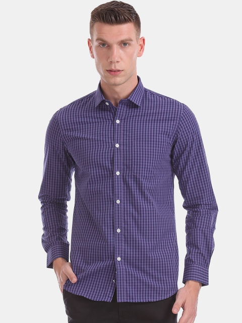 

Excalibur Men Purple Slim Fit Checked Casual Shirt