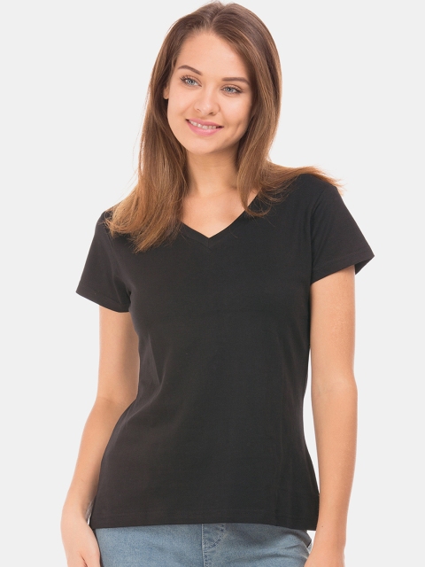 

Sugr Women Black Solid V-Neck T-shirt