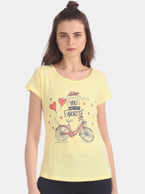 

Sugr Women Yellow Printed Round Neck Pure Cotton T-shirt