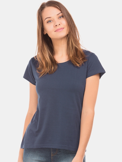 

Sugr Women Navy Blue Solid Round Neck T-shirt