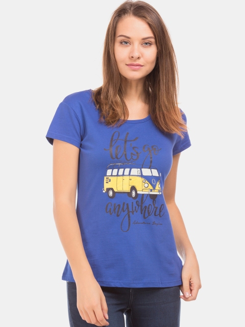 

Sugr Women Blue & Yellow Graphic Print Round Neck T-shirt