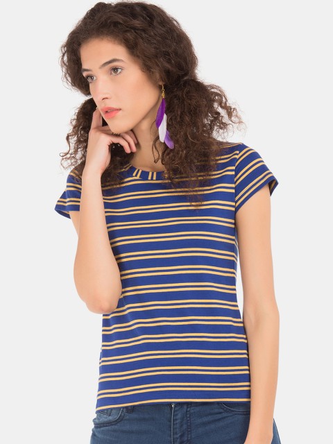 

Sugr Women Blue & Beige Striped Round Neck T-shirt