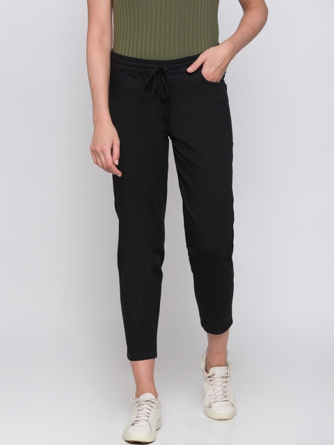 

Globus Women Black Solid Regular Trousers