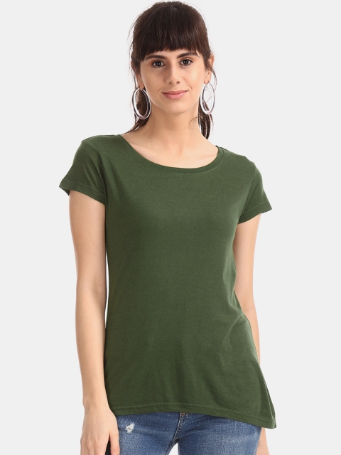 

Sugr Women Olive Green Solid Round Neck T-shirt