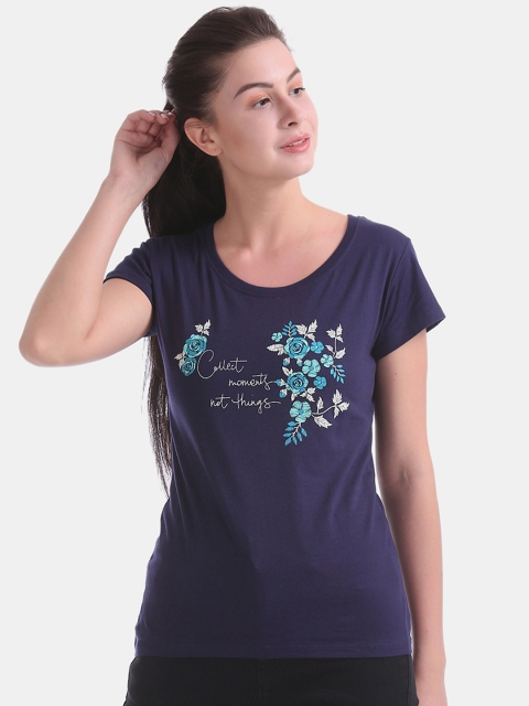 

Sugr Women Blue Printed Round Neck T-shirt