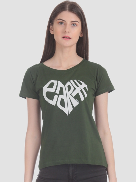 

Sugr Women Green Printed Round Neck T-shirt