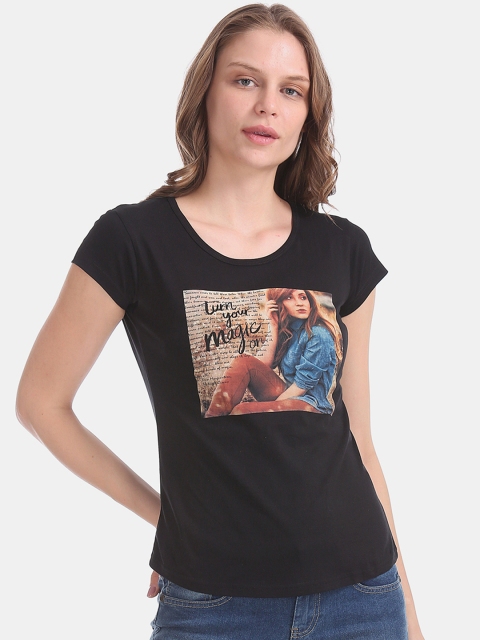 

Sugr Women Black Printed Round Neck T-shirt