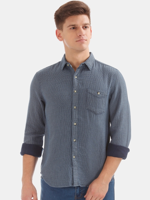 

Cherokee Men Navy Blue & White Regular Fit Checked Casual Shirt