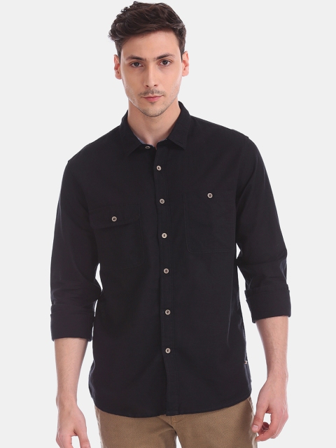 

Cherokee Men Black Regular Fit Solid Casual Shirt