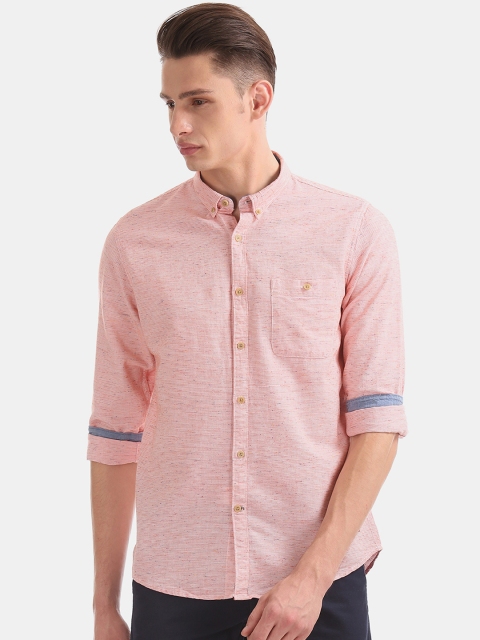 

Cherokee Men Peach-Coloured Regular Fit Striped Casual Shirt